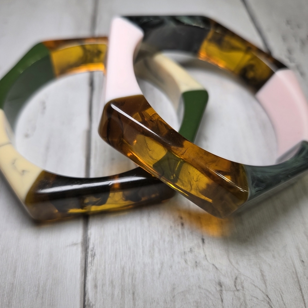 Plunder Multicolor Hexagonal "Valencia" Bracelet Set With Marble Accents - Picture 2 of 5